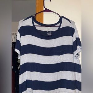 American eagle tshirt